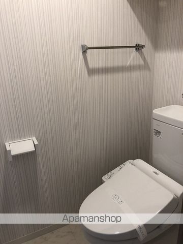 ＪＲ東海道本線 平塚駅 徒歩8分 10階建 築7年のトイレ写真