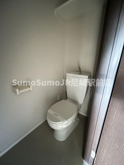 トイレ　ゆったりとした空間のトイレです