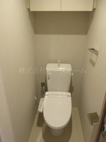 トイレ　※別号室参考写真