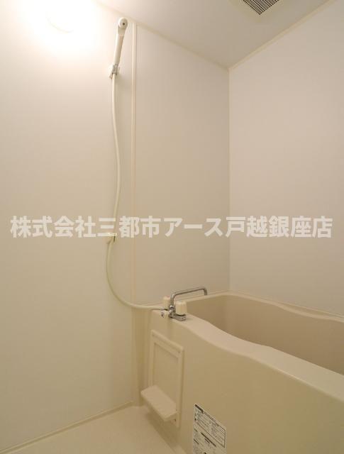 バス・シャワールーム　Ｍ ＢＬＯＣＫ