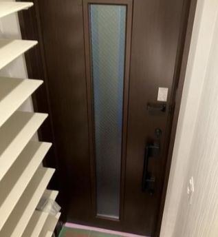 玄関　明るい玄関です