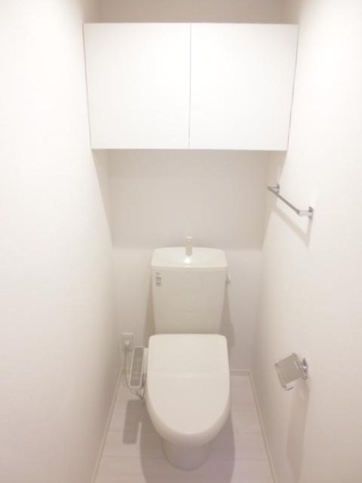 トイレ　コンパクトで使いやすいトイレです