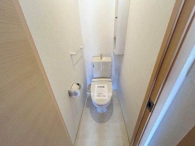 トイレ　清潔感のあるトイレです