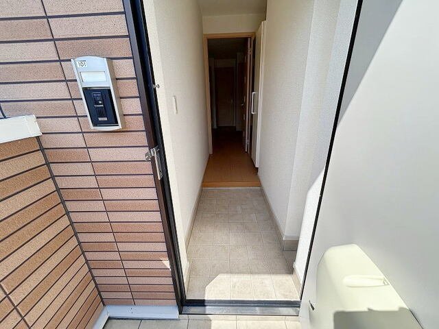 玄関　明るい玄関です