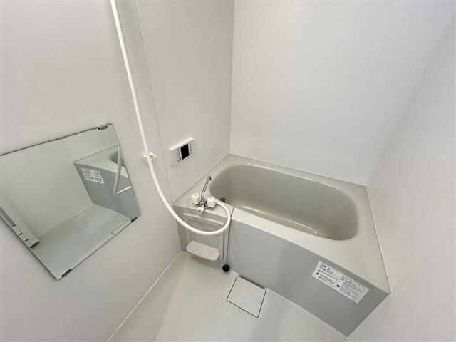バス・シャワールーム　別部屋参考写真