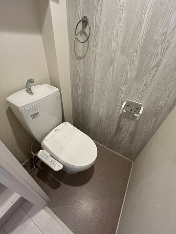 トイレ　シンプルで使いやすいトイレです