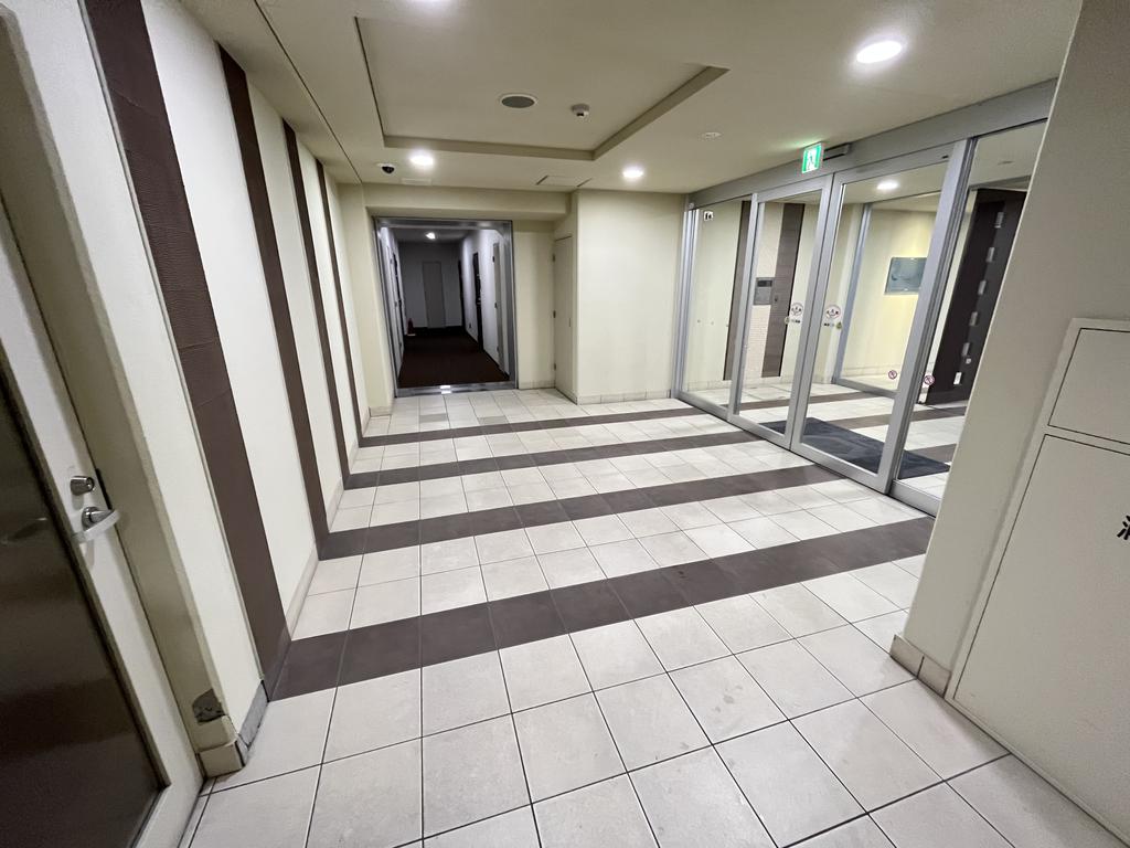 カスタリア榴ヶ岡の外観写真