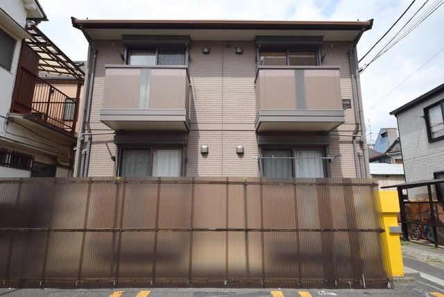 建物外観　周辺は住宅街です