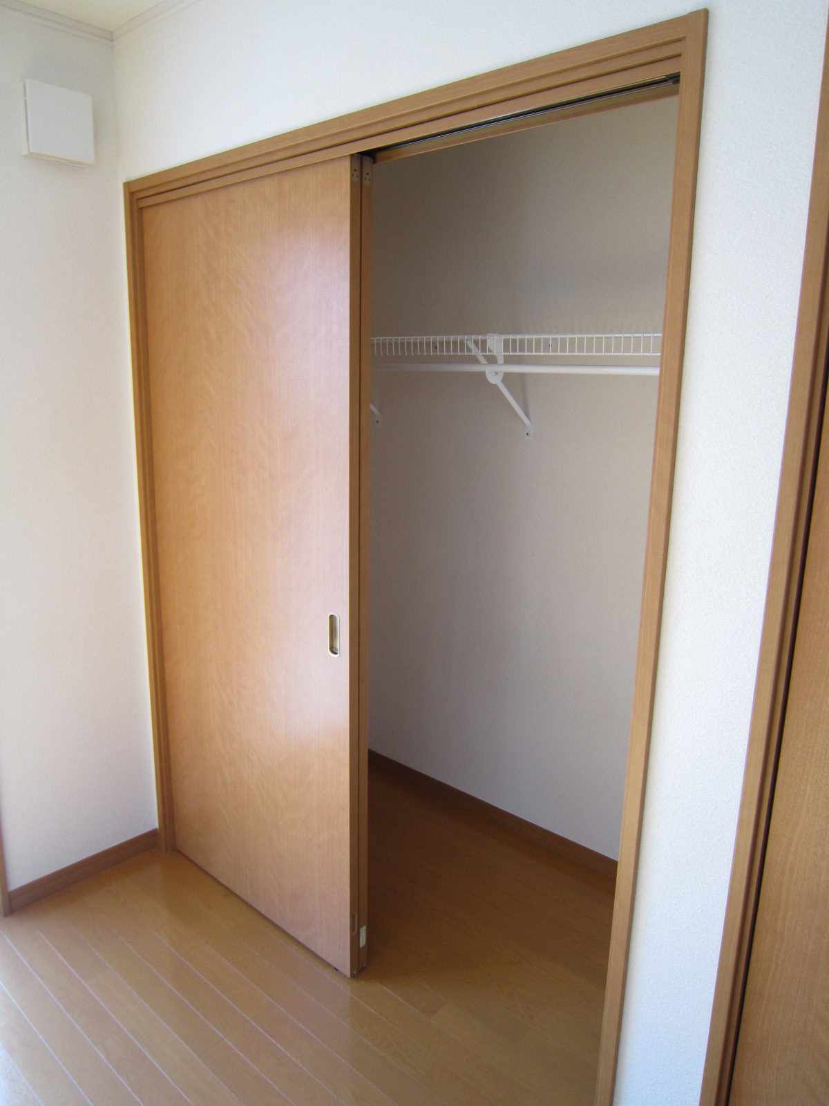 収納　クローゼット