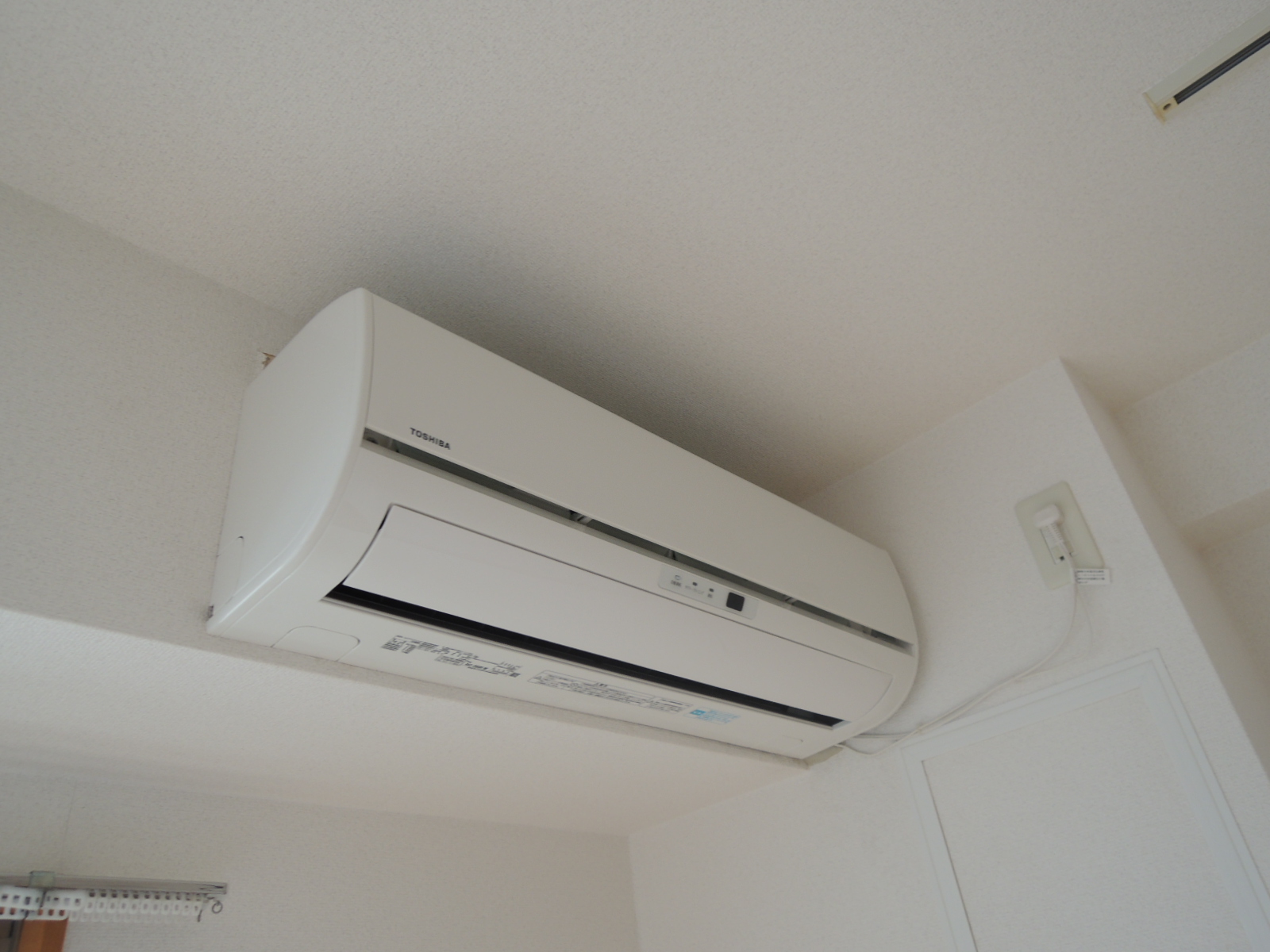 その他設備　洋室エアコン