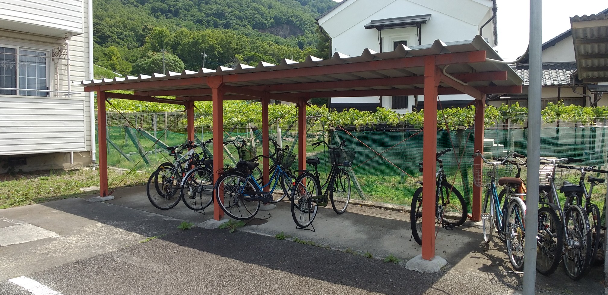 駐車場　駐輪場