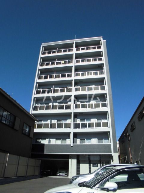静岡市葵区本通のマンションの建物外観