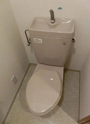 【練馬区練馬のマンションのトイレ】