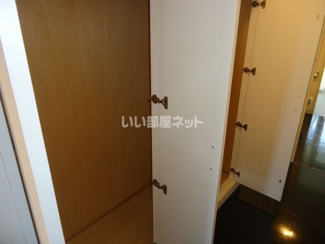 【The　Apartment　Lifの収納】