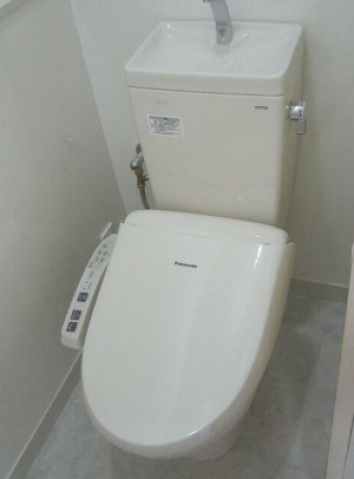 【ハウスカノプスのトイレ】