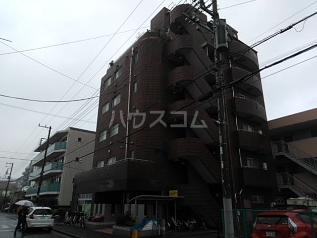 江戸川区南篠崎町のマンションの建物外観