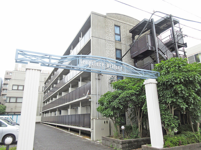 町田市原町田のマンションの建物外観