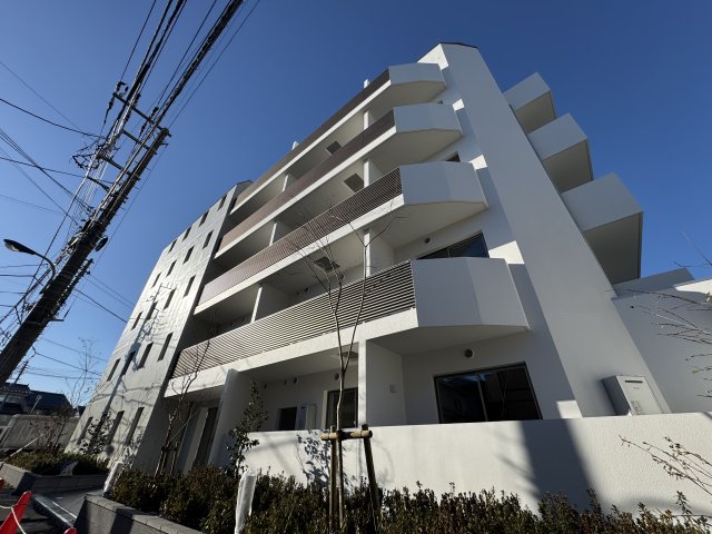 【北区十条仲原のマンションの建物外観】