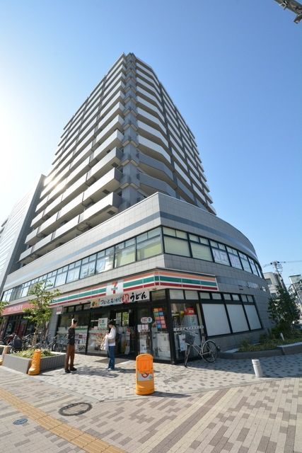 【武蔵野市境のマンションの建物外観】