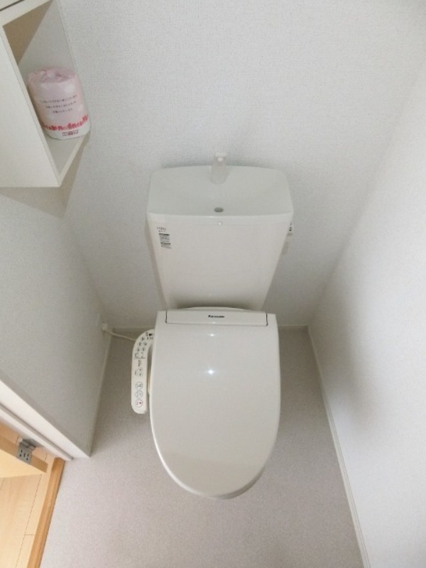 トイレ　図面と現状に相違がある場合には現状を優先