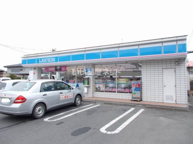コンビニ　ローソン 黒川大和吉岡店（コンビニ）まで324m