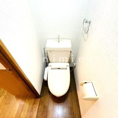 トイレ　※写真は別号室のものですので現状優先とさせていただきます