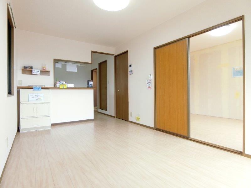 居室・リビング　図面と現状に相違がある場合には現状を優先