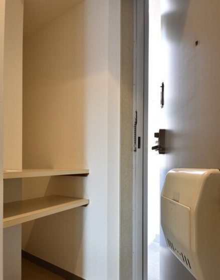 玄関　他号室のお写真です