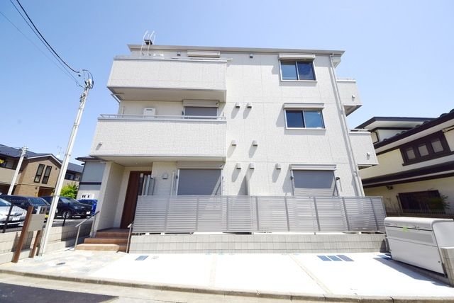 建物外観　おしゃれな外観