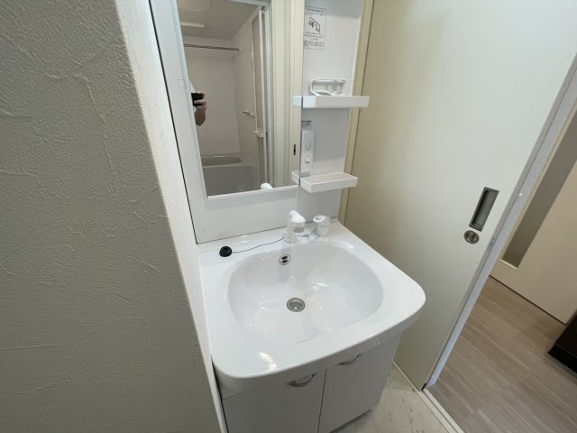 洗面設備　同物件別号室の写真です。