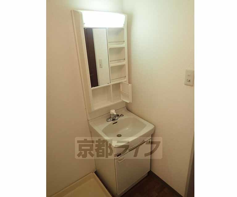 洗面設備　シャンプードレッサーです。