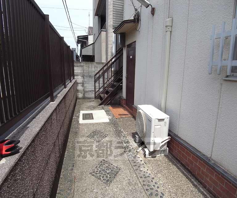 その他共有部分　建物入口です
