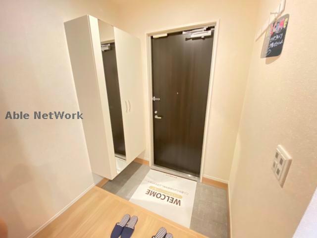 玄関　反転タイプ