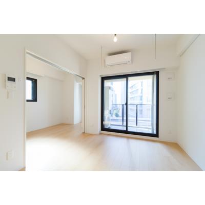 居室・リビング　内観