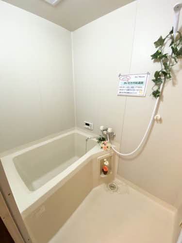 バス・シャワールーム　浴室