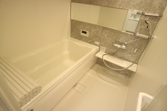 バス・シャワールーム　浴室