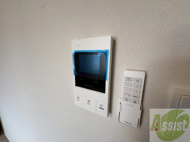 セキュリティ　ＴＶモニター付インターホンです。来客者の顔が見えるので安心！