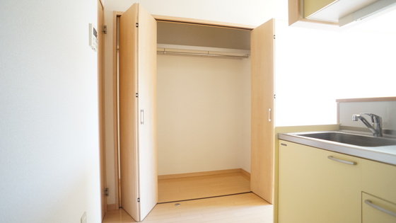 収納　クローゼット