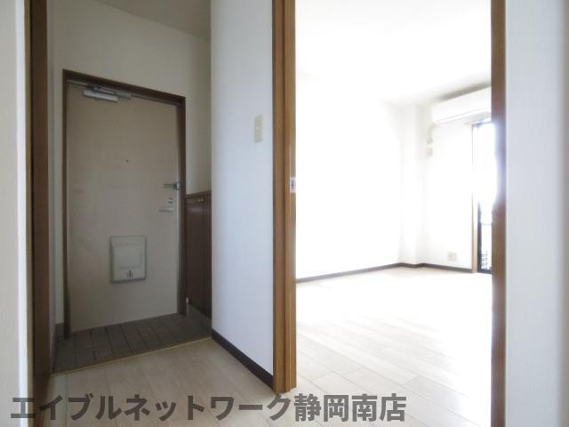 玄関　きれいな玄関です