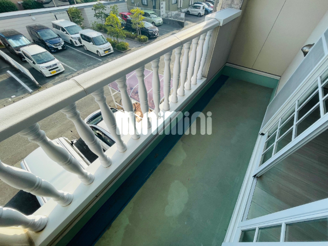 バルコニー　押入