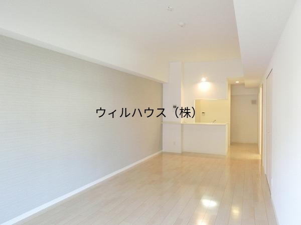 居室・リビング　洋室広々！