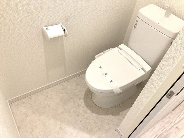 トイレ　（別タイプ参考写真）ミハス池袋　豊島区上池袋２