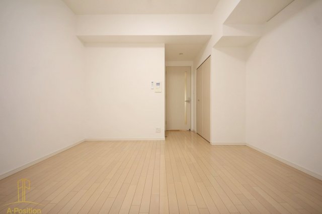 居室・リビング　レジディア谷町