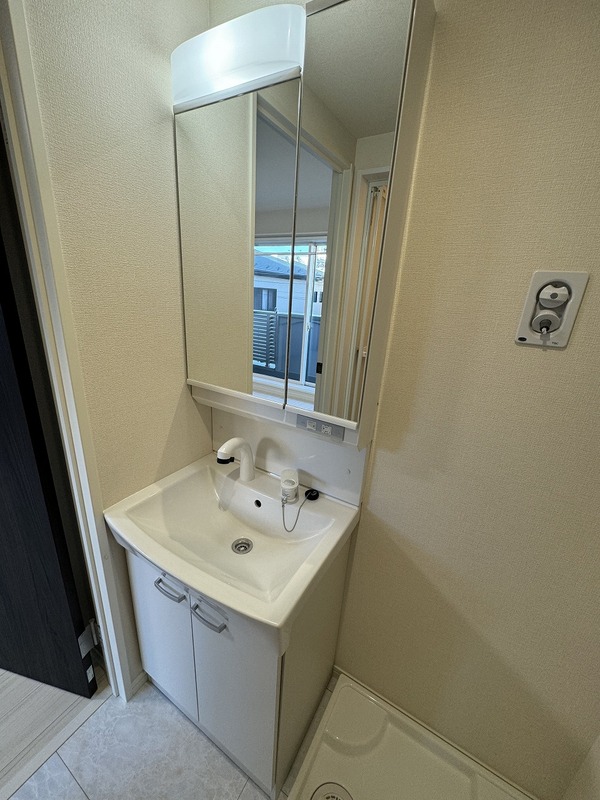 洗面設備　人気の独立洗面台♪