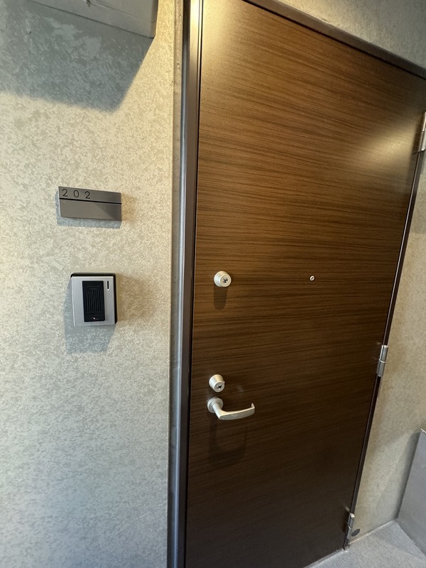 セキュリティ　モニタ付きインターホンで安心♪