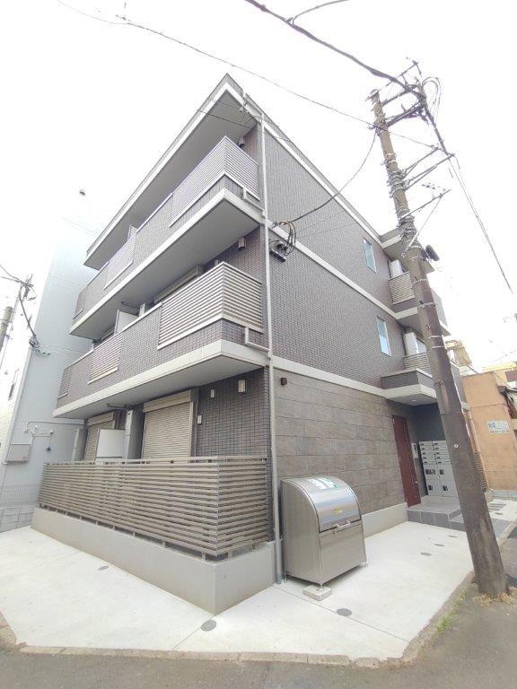 建物外観　鉄筋コンクリート造り♪