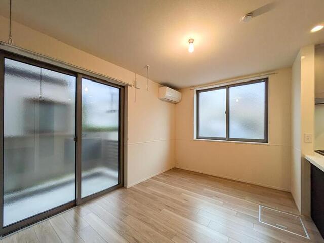 居室・リビング　ＬＤＫ（約１１．６帖）