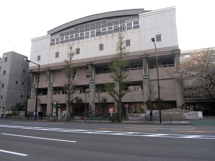 小学校　文京区立昭和小学校（小学校）まで259m