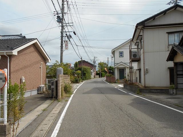 その他　側面道路（その他）まで0m
