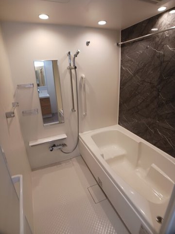 バス・シャワールーム　日々の暮らしに欠かせないお風呂です